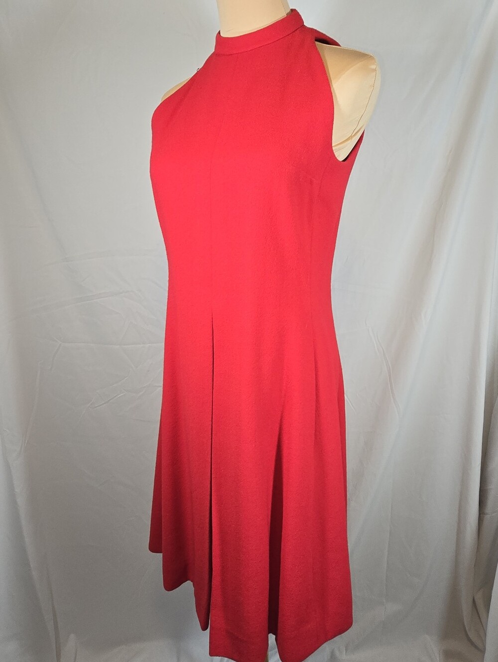 Vintage Classic Red Sleeveless High-neck Fit & Flare Dress